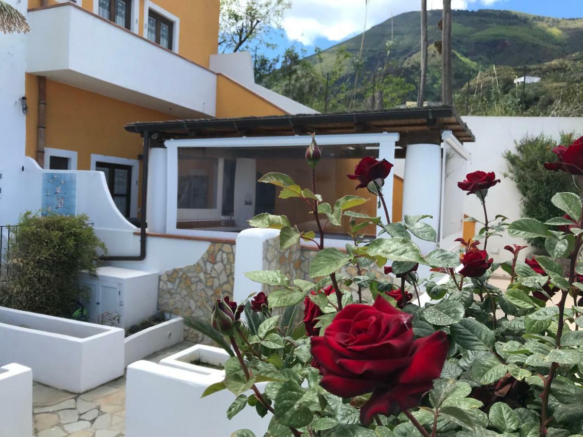 B&B La Goletta Di Salina Санта-Марина-Салина Экстерьер фото